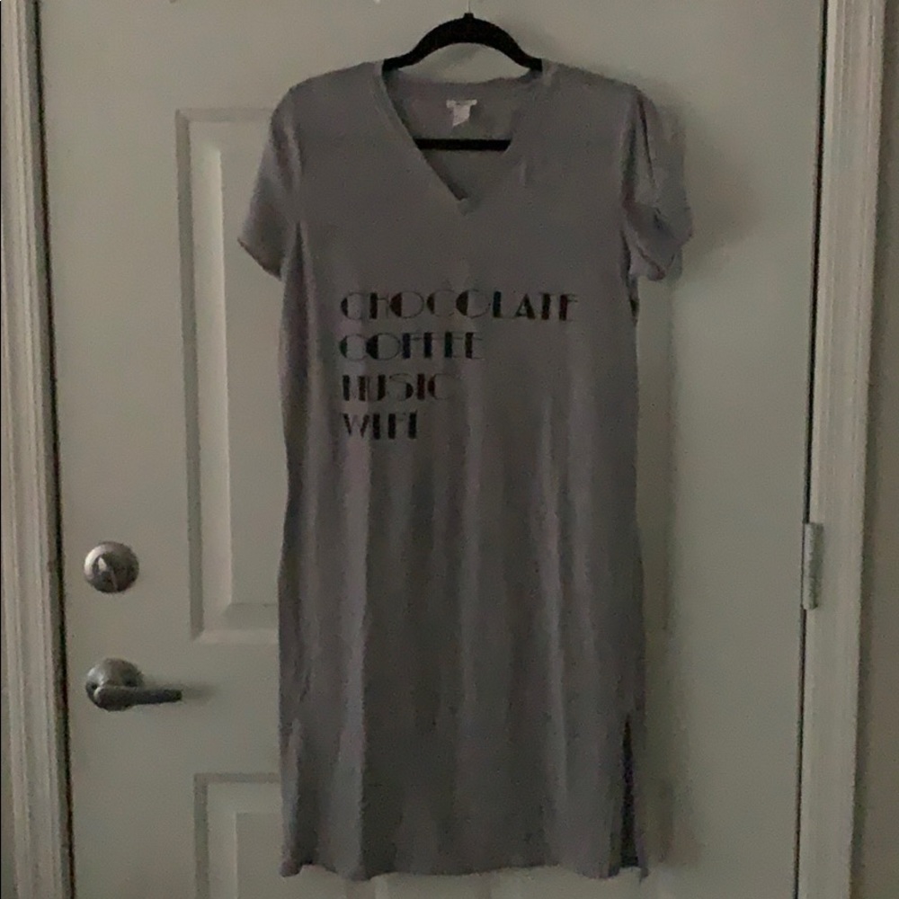 Knee-length Sleep Shirt